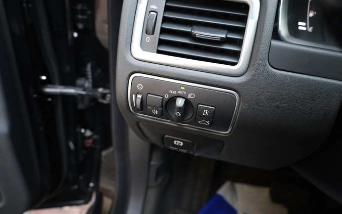 Volvo XC 70 cena 65000 przebieg: 267000, rok produkcji 2013 z Tyszowce małe 781